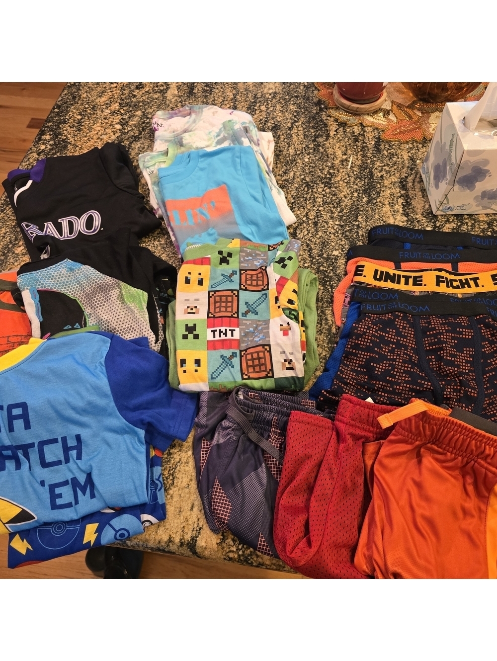 Fruit of the Loom Boys' Graphic T-Shirts, Shorts, and Underwear Set - Size S/6-7